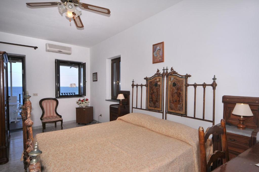 Hotel Villaggio Stromboli - Isola Di Στρόμπολι Δωμάτιο φωτογραφία