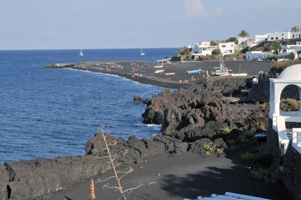 Hotel Villaggio Stromboli - Isola Di Στρόμπολι Εξωτερικό φωτογραφία